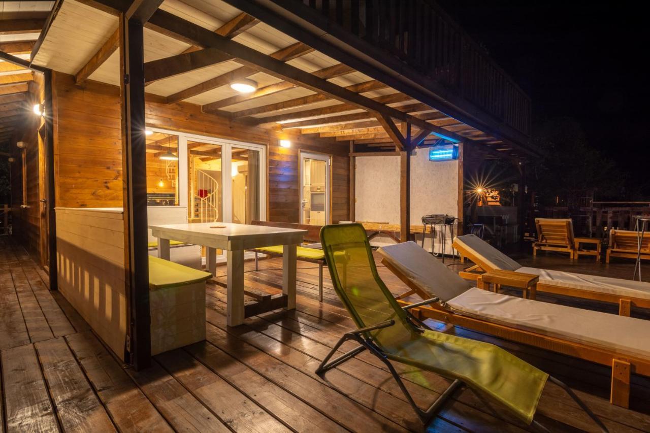 Hakuna Matata Apartments Ulcinj Esterno foto
