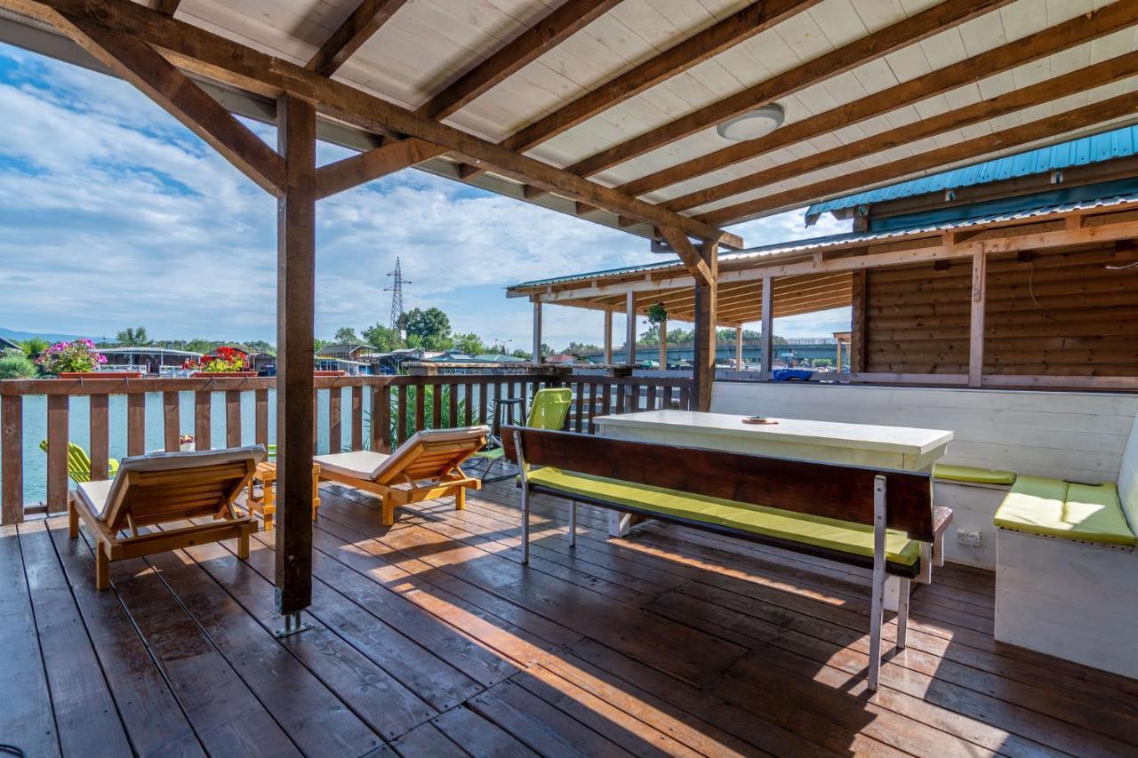 Hakuna Matata Apartments Ulcinj Esterno foto