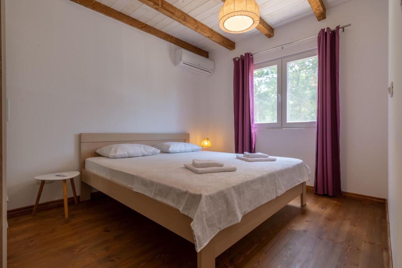 Hakuna Matata Apartments Ulcinj Esterno foto