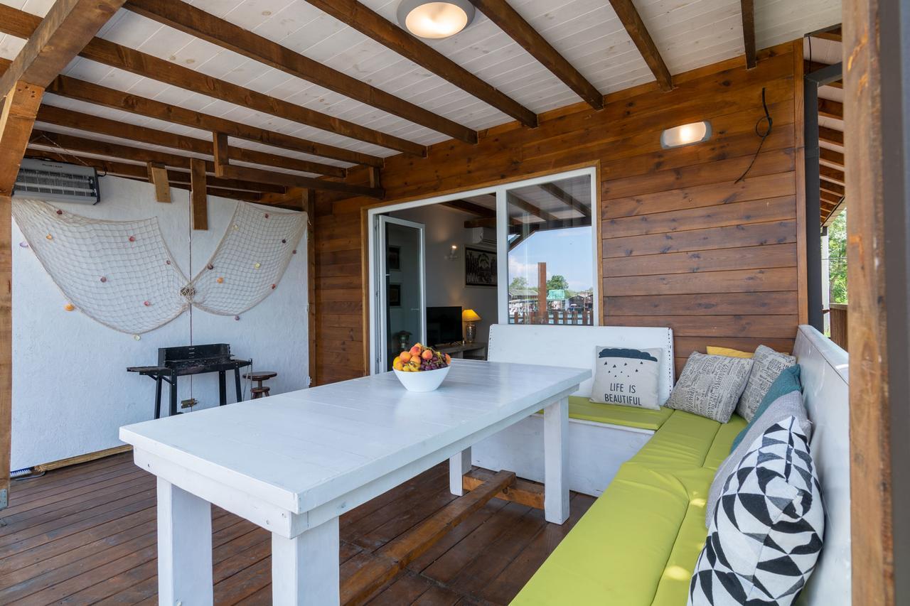 Hakuna Matata Apartments Ulcinj Esterno foto