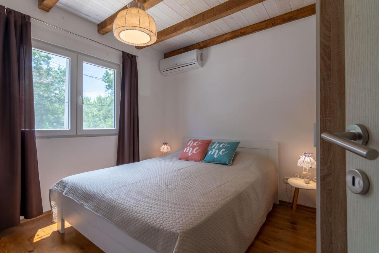 Hakuna Matata Apartments Ulcinj Esterno foto