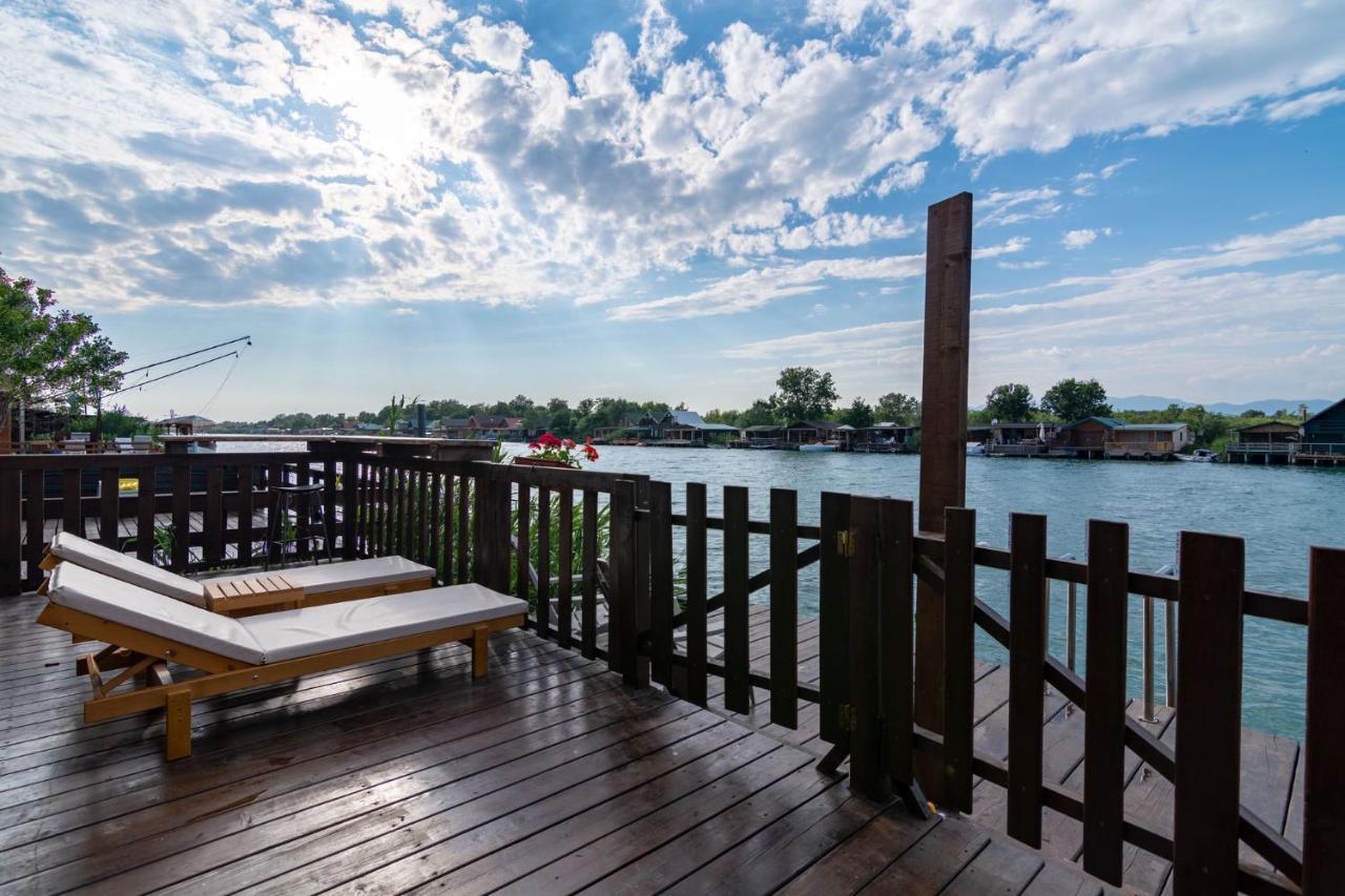 Hakuna Matata Apartments Ulcinj Esterno foto